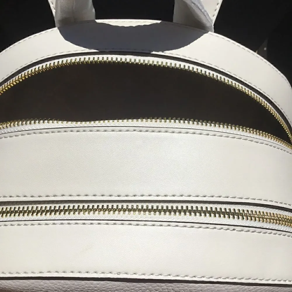 MICHAEL KORS ELEGANT UNDERSTATED BACKPACK SCHOOL OFFICE WORK TRAVEL VACATION